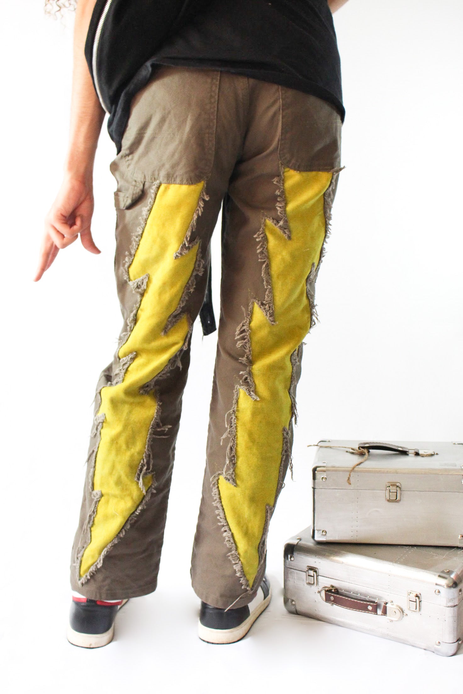 Bacco "Volt" olive green pants (Relaxed)